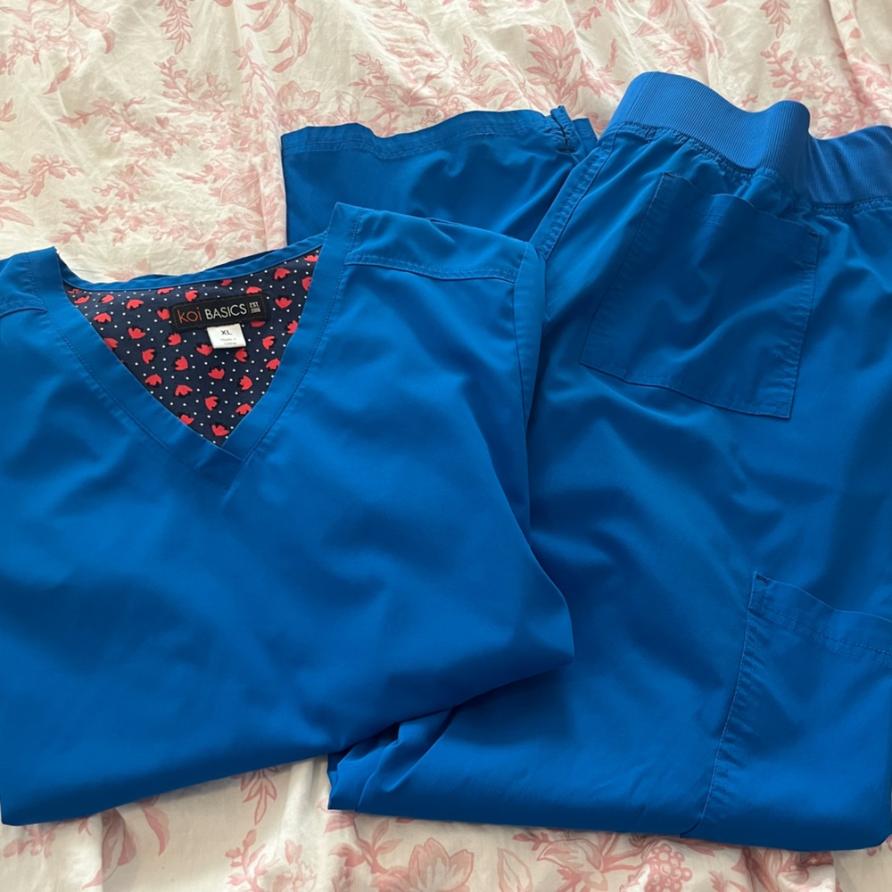 Koi scrub Set